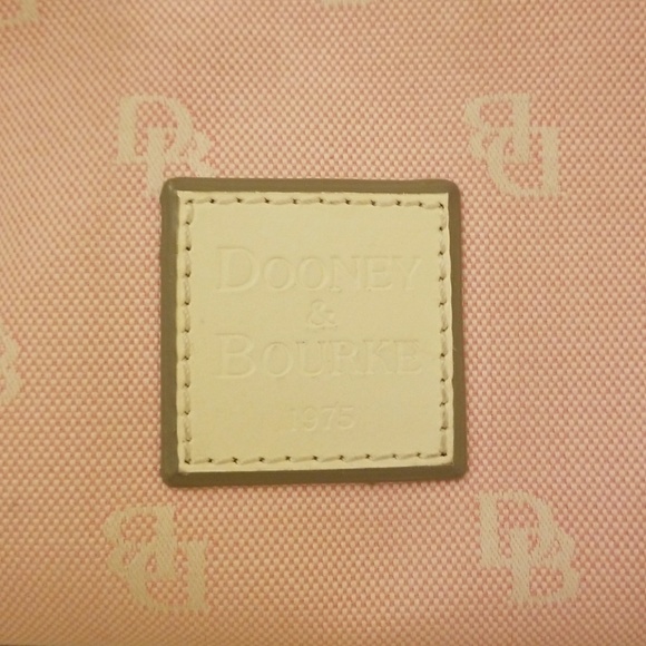 Dooney & Bourke Purse - Picture 2 of 9
